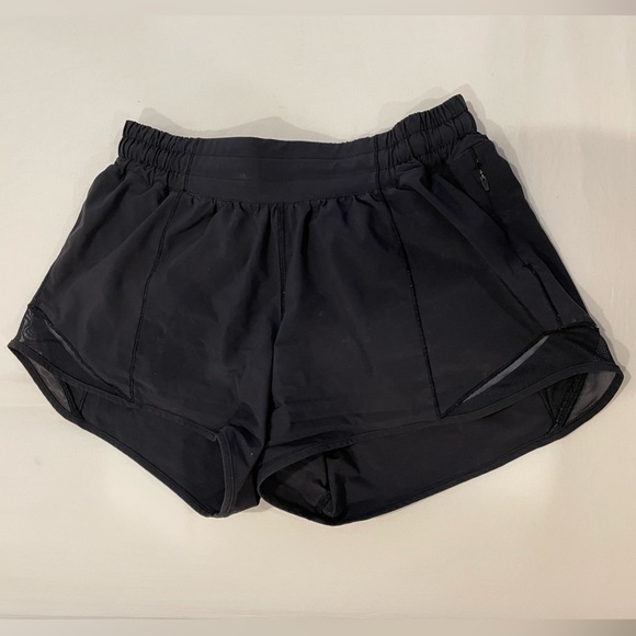 lululemon athletica Pants - Lululemon LR 4” Hotty Hot Shorts - Black